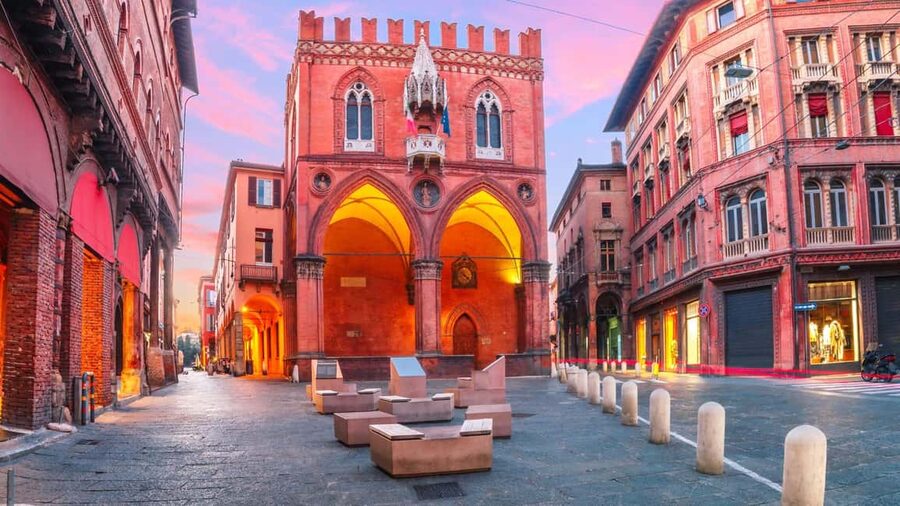 Best of Bologna: Private Walking Tour with a Local - Key highlights you’ll actually feel on the ground