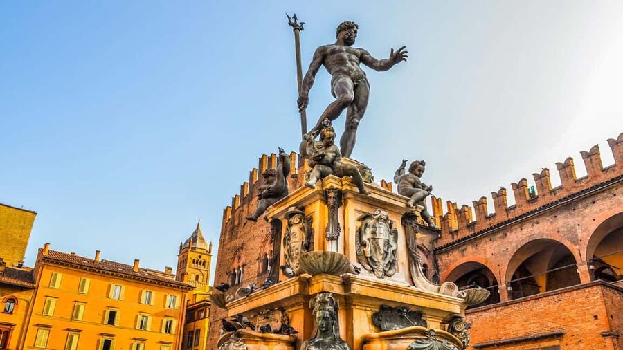 Best of Bologna: Private Walking Tour with a Local - The Core Stops: Piazza Maggiore and Basilica di San Petronio
