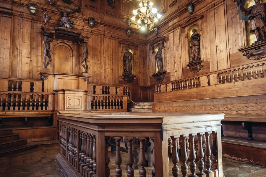 Bologna: Audio-Guided Archiginnasio Visit with Food Tasting - The Anatomical Theatre: where medicine lectures shaped the room