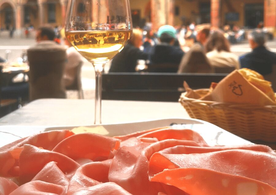 Bologna: City Center Guided Wine Walking Tour - Small group size: why it makes the wine education stick