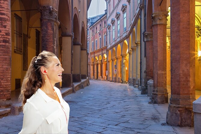 Bologna: City Walk with Audio Guide in 7 Languages on your Phone - Key things to know before you go