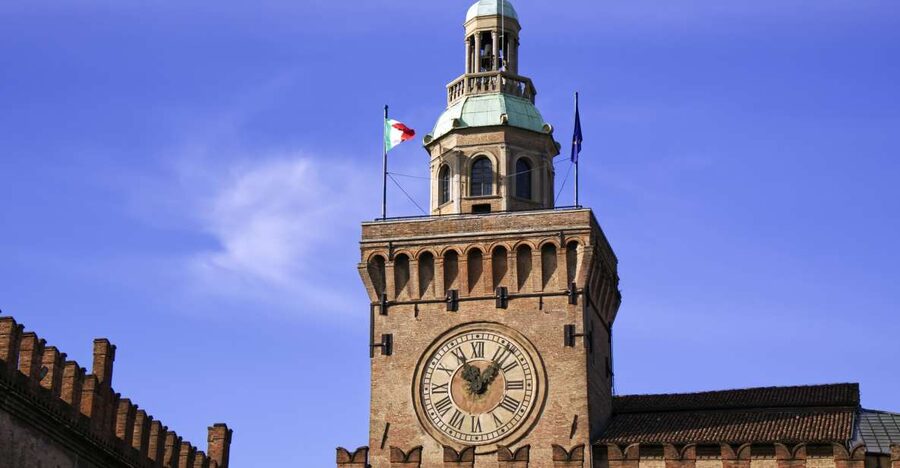 Bologna: Clock Tower Audio Guide and Food Tasting - Inside the Clock Tower: Follow the Mechanism with QR Audio
