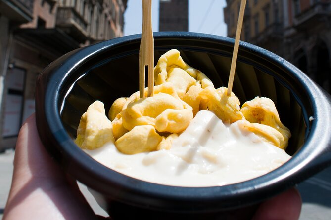 Bologna Food Tour small group - Piazza della Mercanzia: A Short Walk With Recipe Tales