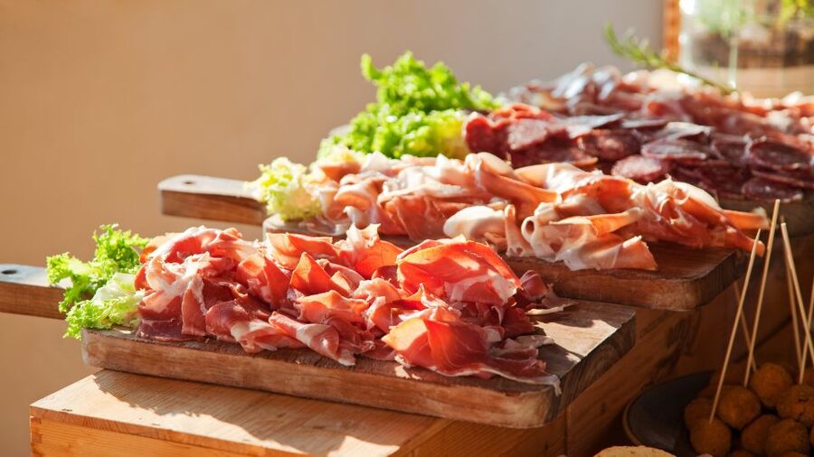 Bologna: Food Tour with Pasta Tasting & Local Specialties - Should you book? My straightforward take