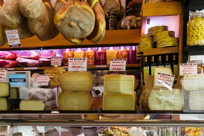 Bologna gastronomic experience with a local - Gelato finale at a family shop founded in 1972