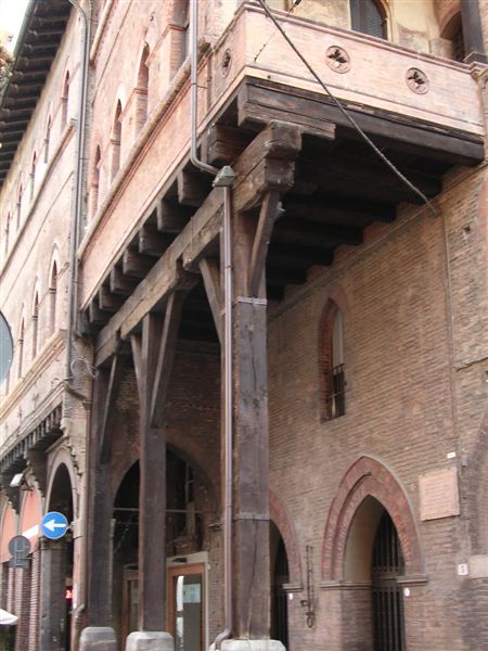 Bologna: Guided Walking Tour - San Petronio and the Long Sundial: The Best Kind of Weird