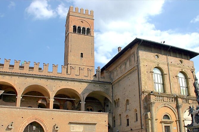 Bologna Half Day Tour with a Local Guide: 100% Personalized & Private - Personalization that changes the route, not just the pitch