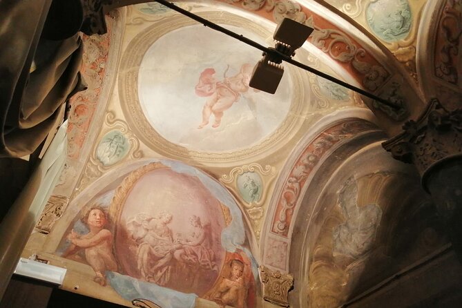 Bologna historical art walking tour with hidden gems and tastings - Walking Bologna’s art history the way locals actually understand it