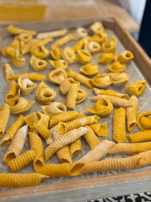 Bologna: In-Home Italian Pasta Making Workshop with Wine - Ragù and Fresh Tomato-Basil Sauce: How Bologna Flavors Get Built