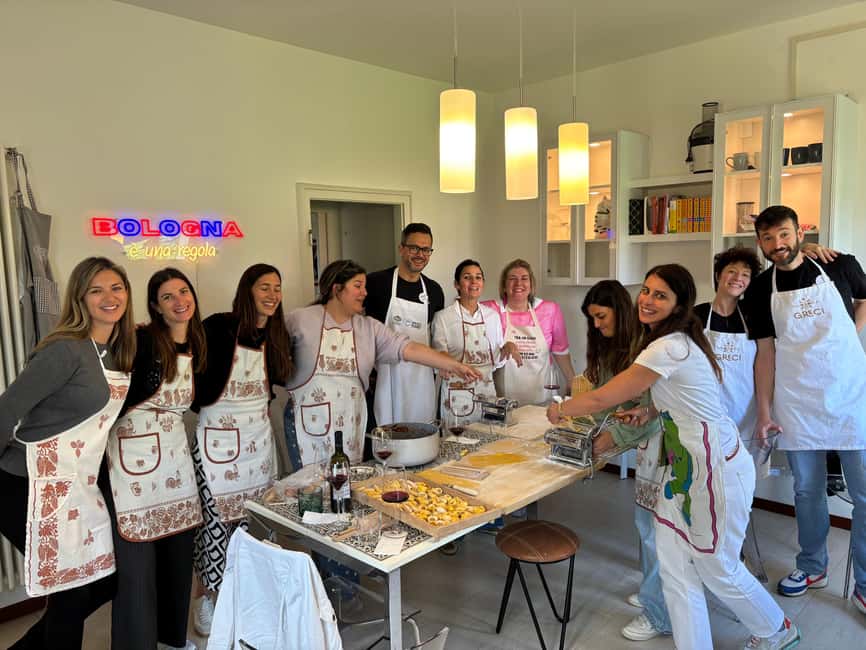 Bologna: In-Home Italian Pasta Making Workshop with Wine - Aperitivo Pizza and Wine: The Warm-Up That Makes the Class Fun