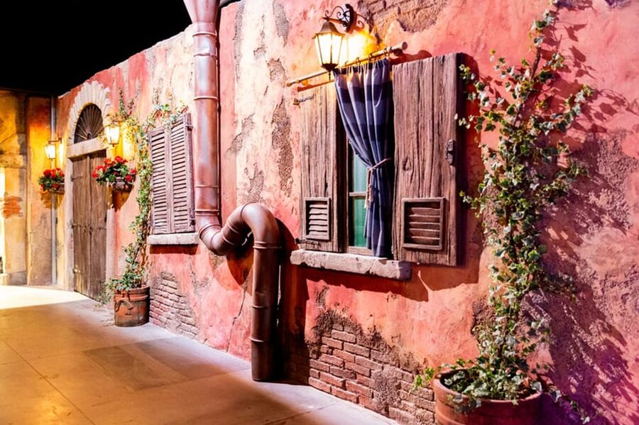 Bologna: Luna Farm Amusement Park Family Entry Ticket - VR and paid add-ons: Vr-Box and Labirintolo