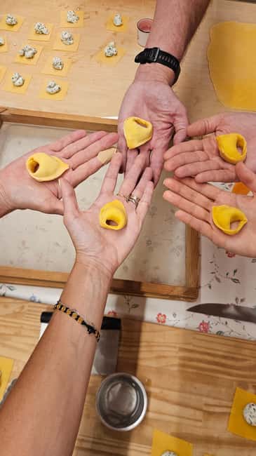 Bologna: Pasta Cooking Class, Ragu & Wine with Local Host - Dessert You Actually Make: Trifle or Tiramisu