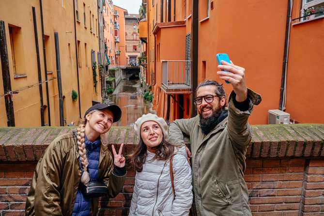 Bologna Private City Kickstart Tour - Who this tour suits best in Bologna