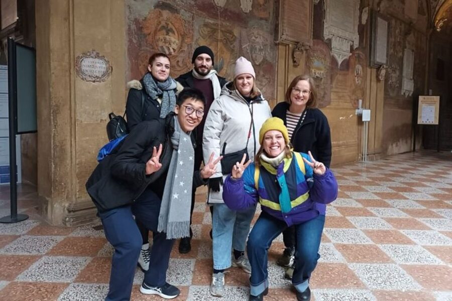 Bologna: Private custom tour with a local guide - Practical Timing: When a 2-8 Hour Walk Best Fits Your Trip