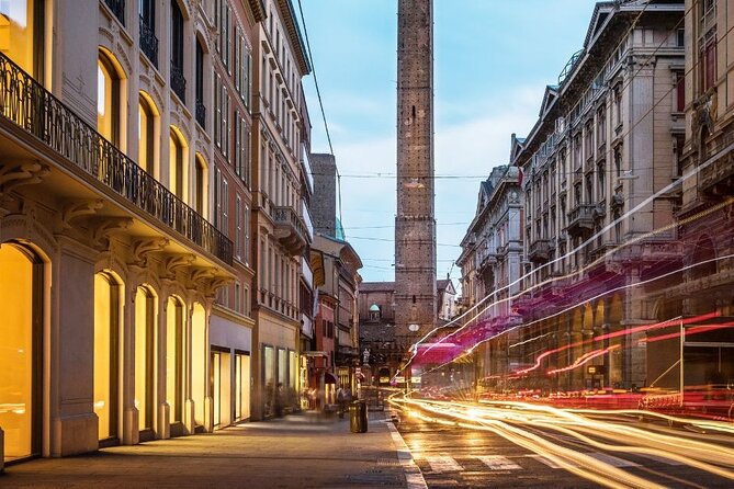 Bologna : Private Custom Walking Tour With A Guide (Private Tour) - Food, Wine, Shopping, and Coffee Stops Without Guesswork