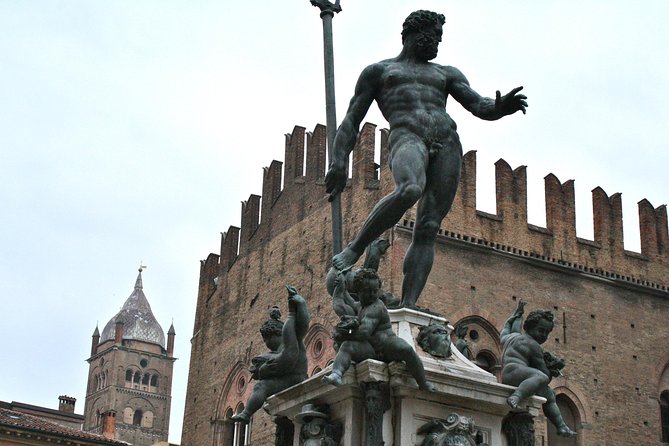 Bologna Private Walking Tour - Quadrilatero: the market maze that feels like a time machine