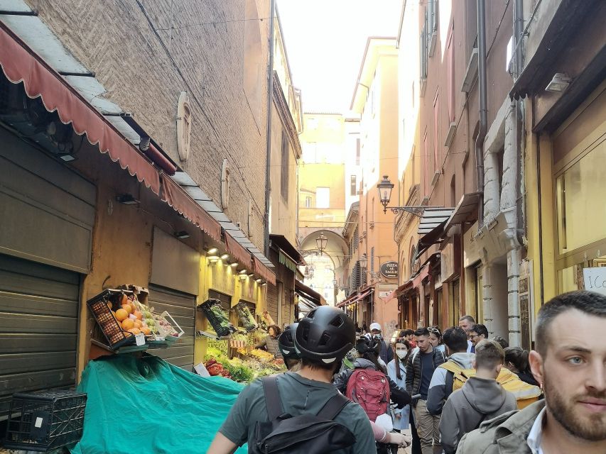 Bologna: Private Walking Tour with a Guide - Price and value: is $215.24 per group up to 6 a good deal?