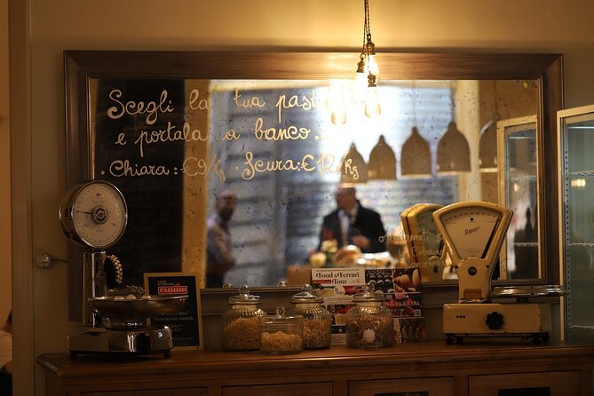 Bologna Walking Tour: Explore Top Sights & Hidden Gems - Getting Your Bearings: Piazza Minghetti to the Center of Bologna