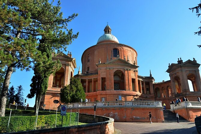 Bologna Walking Tour: Explore Top Sights & Hidden Gems - Price and Value: What $36 Buys You in Bologna