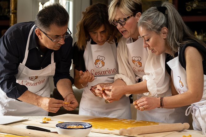 Cesarine: Small group Pasta and Tiramisu class in Bologna - Meeting your Cesarine: Prosecco, nibbles, and a real welcome
