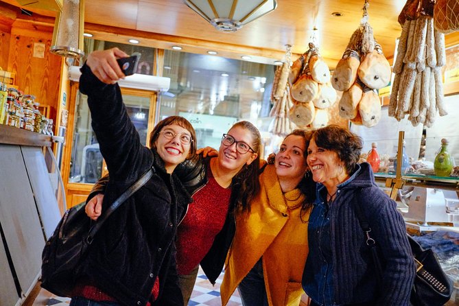 Drinks & Bites in Bologna Private Tour - Bologna Nightlife Context: Why This Tour Feels Different