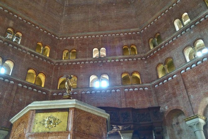 Entrance Torrazzo + Baptistery + Diocesan Museum - How the full experience flows: 1.5 hours + 30 minutes
