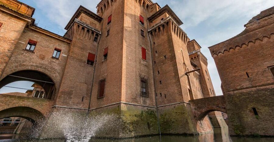 Ferrara: Estense Castle Guided Tour - First Floor Medieval Halls and the Feel of a Fortress