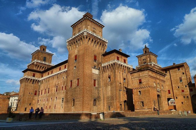 Ferrara Private Walking Tour - Starting at Piazza Trento e Trieste: Your Easy Anchor