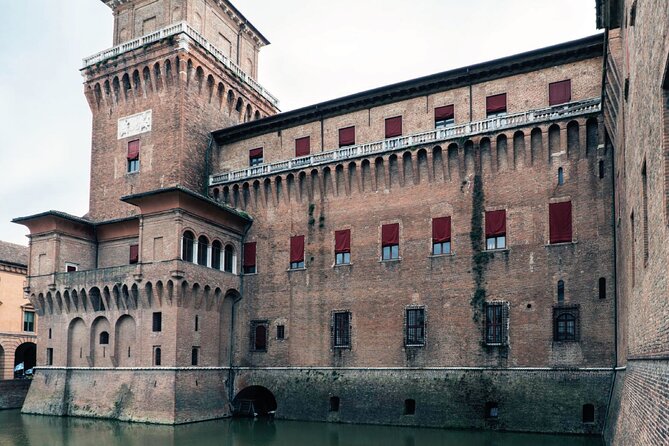 Ferrara Walking Tour with Audio and Written Guide - Via delle Volte: Ferrara’s medieval street heartbeat