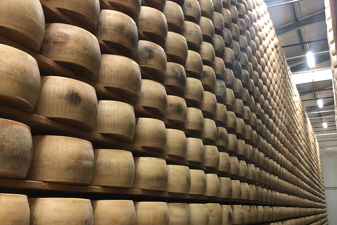 Food Excellences:Prosciutto, Parmigiano, Balsamic,Lunch,Transport - Lunch at the prosciutto producer’s private restaurant: the real payoff