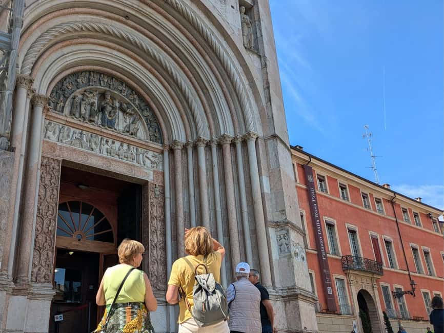 Food Tour with Tastings & Sightseeing in Parma - Coffee and pastries: the Parma tempo set the right way