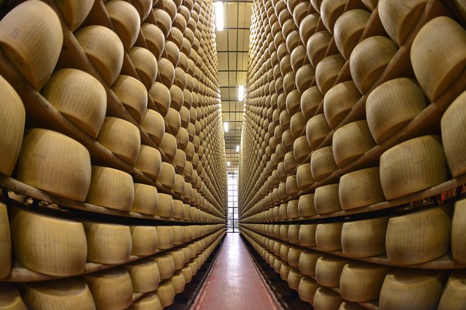 From Parma: Parmigiano Reggiano Farm Tour & Tasting with Transfer - Key things I’d circle before you go
