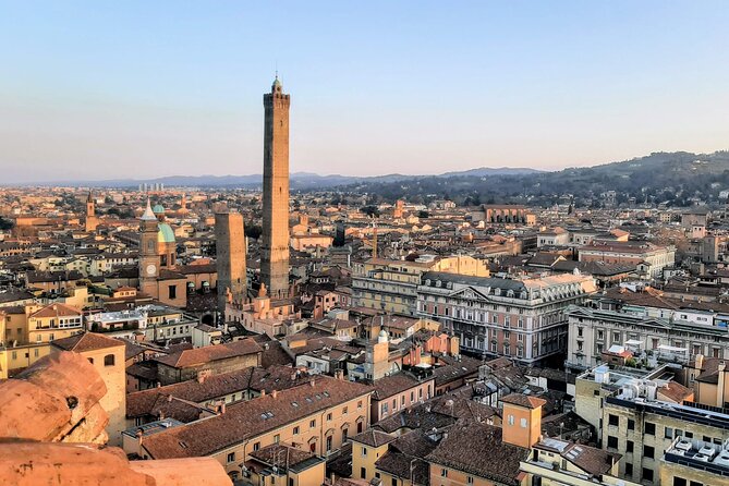 Gelato Crawl Tour Bologna: See Italy's Food Capital in a New Way - Gelato Crawl Tour Bologna: what you’re really signing up for