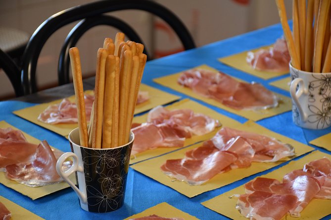 Guided group tour TastyBus: Parmesan Cheese and Parma Ham - Price and value: how $169.38 stacks up for production tastings