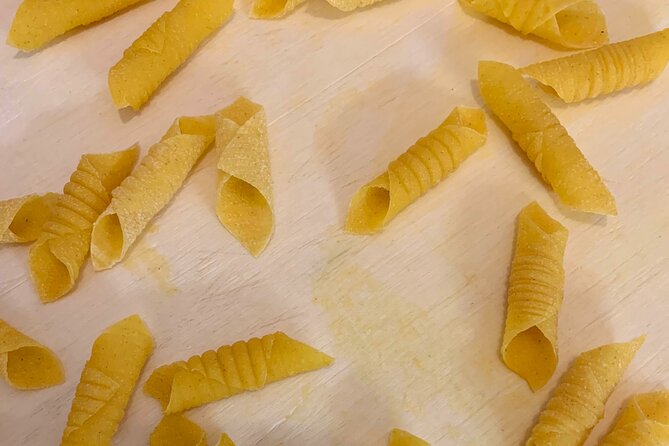 Learn & Eat: fresh pasta masterclass and meal in a local's home - Your 3-Hour Flow: From Welcome to Wine, Pasta, and Tiramisu
