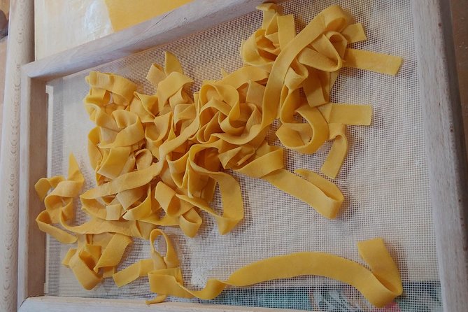 Lezione con Chef di Cucina Tradizionale Bolognese - Traditional sauces and how flavor gets built
