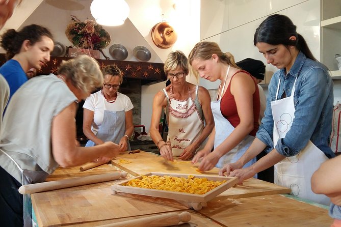 Lezione con Chef di Cucina Tradizionale Bolognese - The drive to Ca Bianca-Bio: countryside air and an organic farm pace