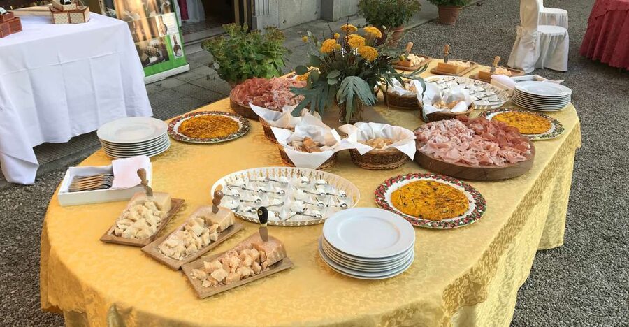 Modena: Balsamic Lunch with Vinegar Cellar Tour and Tasting - Should you book this Modena balsamic lunch?