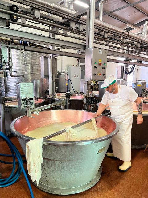 Modena/Bologna: Ferrari, Lambo, Cheese, Vinegar Tour w/Lunch - Modena and Bologna in One Tightly Packed Day