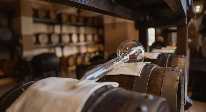 Modena: Guided Balsamic Vinegar Cellar Tour & Optional Meal - Timing, duration, and the pace of the visit (2 to 5 hours)