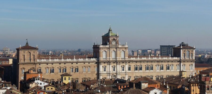 Modena: Private Walking Tour with A Guide - Timing and Logistics for a Smooth 2-Hour Walk