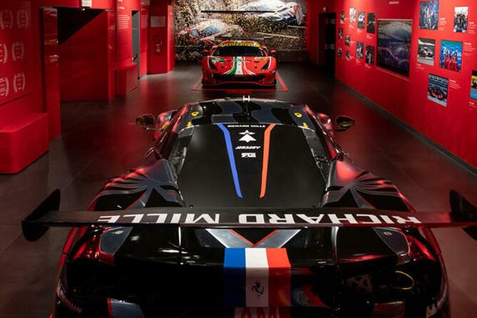 Panoramic tour of the Fiorano track with entrance to the Ferrari Museum - Key Things I’d Watch For