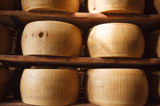 Parma Food Valley Gourmet Private Tour Easy - Stop 1: Consorzio Produttori Latte and the Real Rhythm of Parmigiano Reggiano