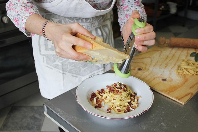 Pasta Class in Bologna in a 15th-Century Estate Home with Chiara - Getting there: timing and the countryside meeting point