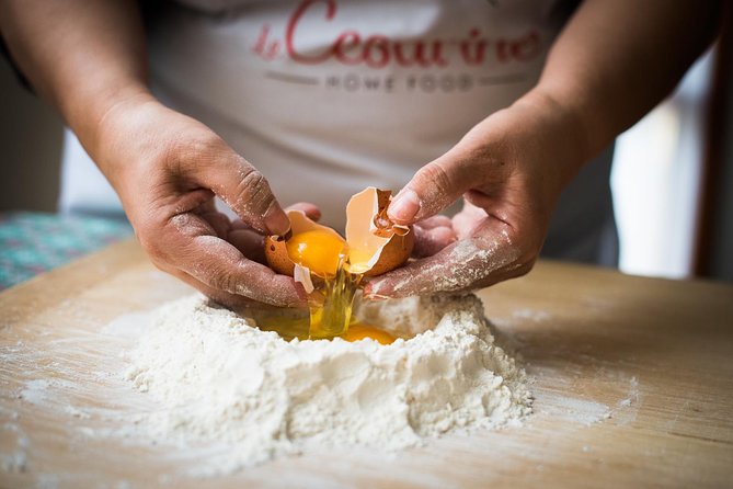 Pasta-making class at a Cesarina's home with tasting in Modena - Shaping tortelli, lasagne, tagliatelle, and rosette