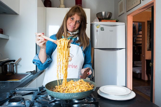 Pasta Making Class: Tagliatelle & Bolognese Sauce - The Cesarina Home Setup: Cozy, Friendly, and Not Pretend