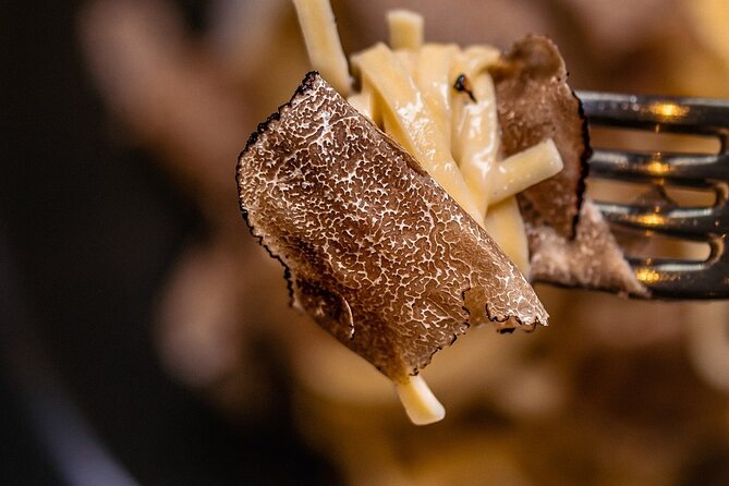 Pasta, Truffle and Wine: hands-on class in a medieval town - Meeting Virginia and Mamma Nadia in a real home