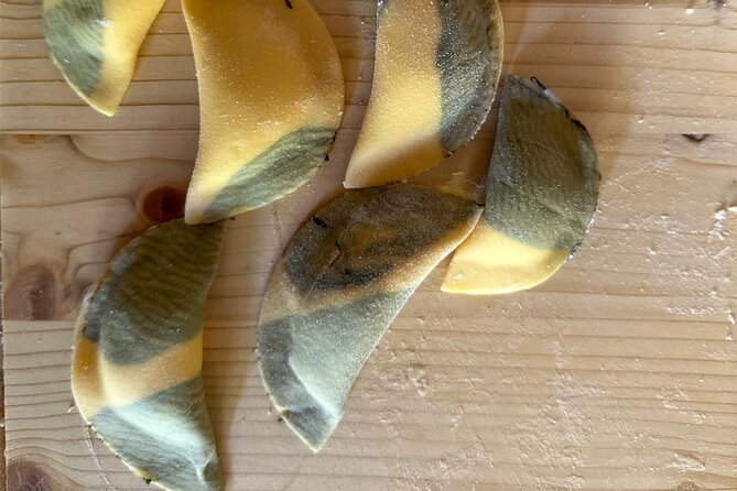 Pasta, Truffle and Wine: hands-on class in a medieval town - Starter tasting and Parmigiano Reggiano with wine