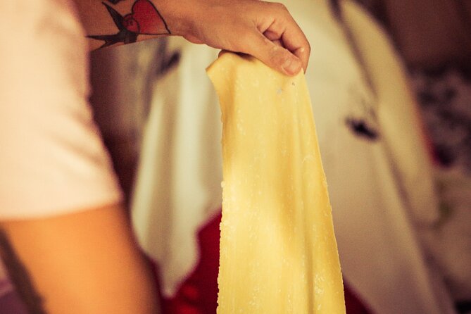 Pasta, Truffle and Wine: hands-on class in a medieval town - Price and value: what $95.54 buys you in real terms