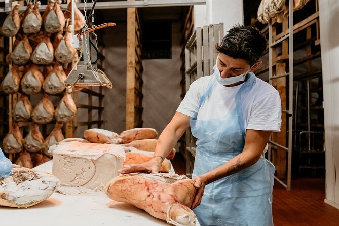Private Full Day Parma Food Tour: Parmesan Cheese, Parma Ham, Lunch, Vinegar - Lunch in Parma: tortelli d’erbetta, cured meats, and sbrisolona